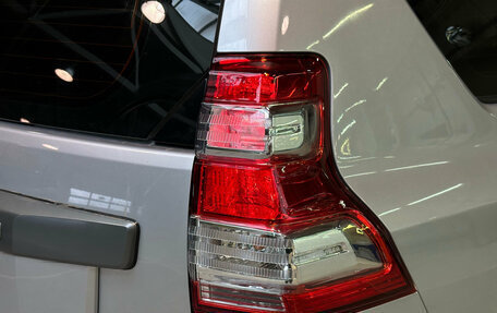 Toyota Land Cruiser Prado 150 рестайлинг 2, 2014 год, 3 700 000 рублей, 8 фотография