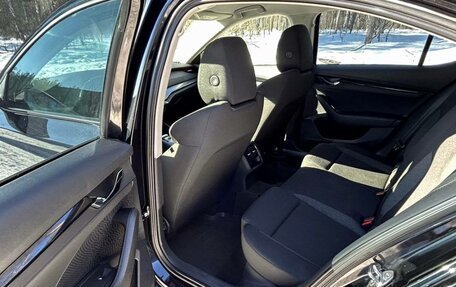 Skoda Octavia IV, 2021 год, 1 900 000 рублей, 4 фотография