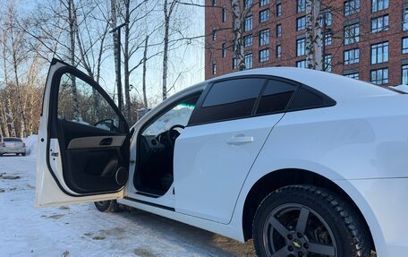 Chevrolet Cruze II, 2013 год, 850 000 рублей, 3 фотография