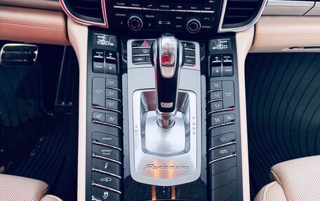 Porsche Panamera II рестайлинг, 2015 год, 4 000 000 рублей, 12 фотография