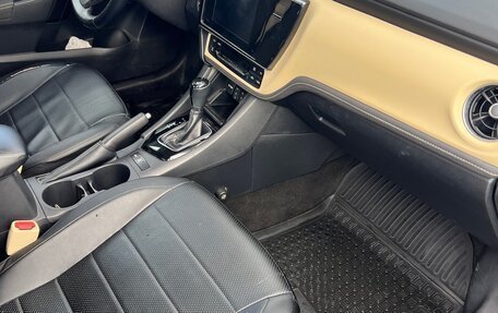 Toyota Corolla, 2018 год, 1 490 000 рублей, 14 фотография