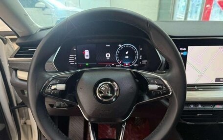 Skoda Octavia IV, 2022 год, 1 850 000 рублей, 9 фотография