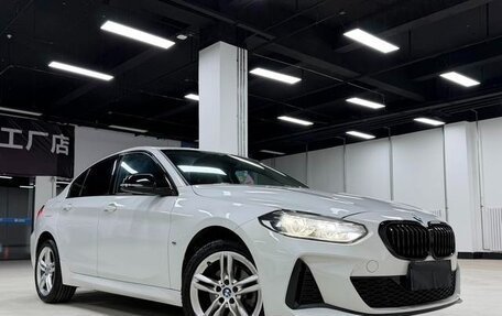 BMW 1 серия, 2021 год, 1 840 000 рублей, 3 фотография