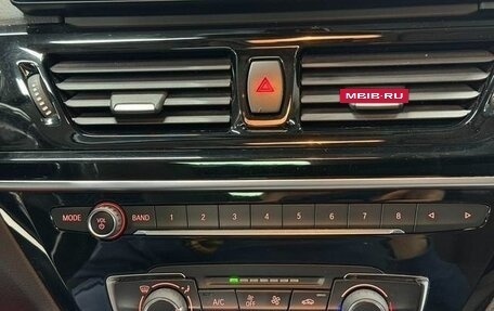 BMW 1 серия, 2021 год, 1 840 000 рублей, 12 фотография