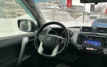 Toyota Land Cruiser Prado 150 рестайлинг 2, 2014 год, 3 549 000 рублей, 11 фотография