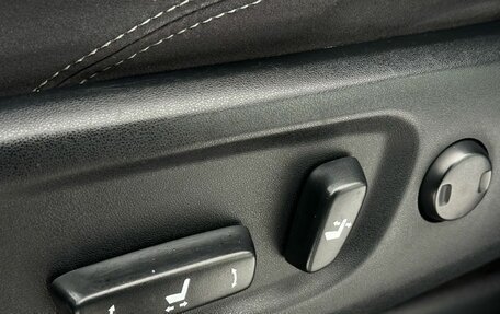 Toyota Land Cruiser Prado 150 рестайлинг 2, 2014 год, 3 549 000 рублей, 33 фотография