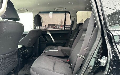 Toyota Land Cruiser Prado 150 рестайлинг 2, 2014 год, 3 549 000 рублей, 36 фотография