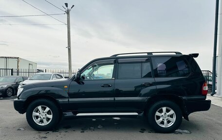 Toyota Land Cruiser 100 рестайлинг 2, 2006 год, 2 699 900 рублей, 3 фотография