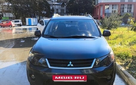 Mitsubishi Outlander III рестайлинг 3, 2008 год, 1 000 000 рублей, 2 фотография