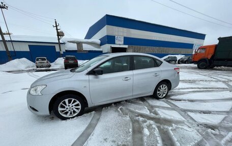 Nissan Sentra, 2015 год, 900 000 рублей, 3 фотография