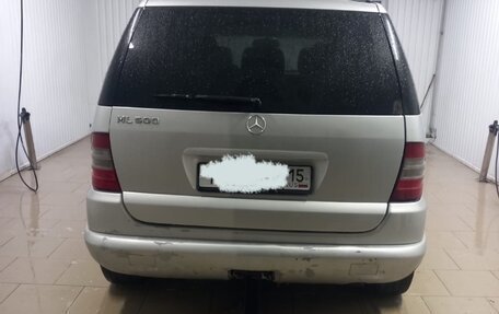 Mercedes-Benz M-Класс, 1998 год, 580 000 рублей, 4 фотография