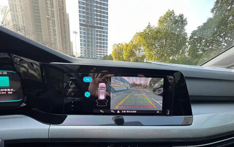 Volkswagen Golf VIII, 2022 год, 1 620 033 рублей, 15 фотография