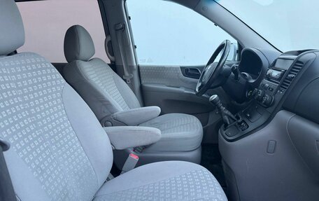 KIA Carnival III, 2008 год, 1 299 000 рублей, 10 фотография