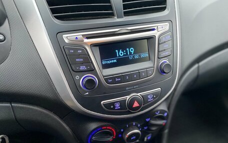 Hyundai Solaris II рестайлинг, 2016 год, 1 059 000 рублей, 10 фотография