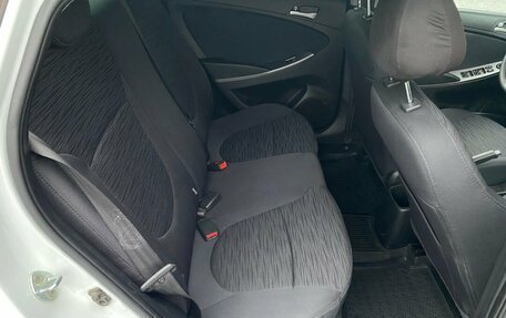 Hyundai Solaris II рестайлинг, 2016 год, 1 059 000 рублей, 9 фотография