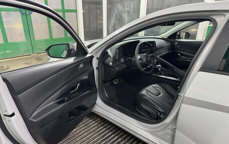 Hyundai Elantra, 2021 год, 1 790 000 рублей, 11 фотография