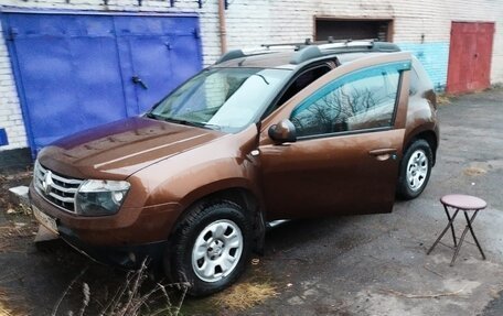 Renault Duster I рестайлинг, 2012 год, 950 000 рублей, 2 фотография