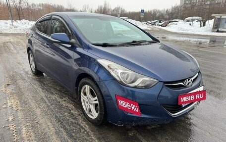 Hyundai Elantra V, 2012 год, 870 000 рублей, 2 фотография