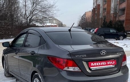 Hyundai Solaris II рестайлинг, 2012 год, 740 000 рублей, 5 фотография