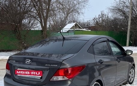 Hyundai Solaris II рестайлинг, 2012 год, 740 000 рублей, 3 фотография