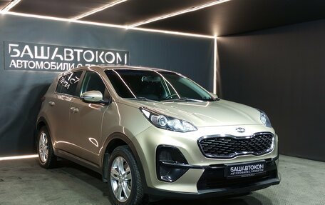 KIA Sportage IV рестайлинг, 2019 год, 2 050 000 рублей, 3 фотография