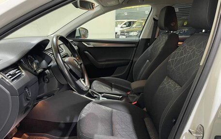 Skoda Octavia, 2018 год, 1 850 000 рублей, 16 фотография