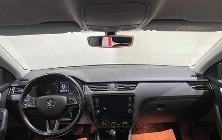 Skoda Octavia, 2018 год, 1 850 000 рублей, 32 фотография