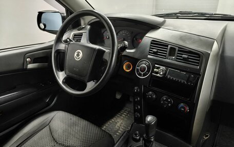 SsangYong Kyron I, 2008 год, 623 000 рублей, 10 фотография