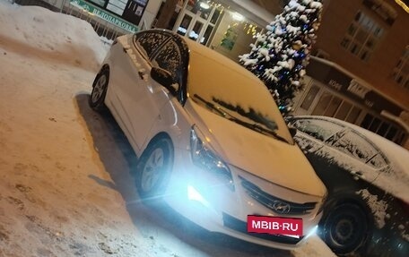 Hyundai Solaris II рестайлинг, 2015 год, 550 000 рублей, 6 фотография