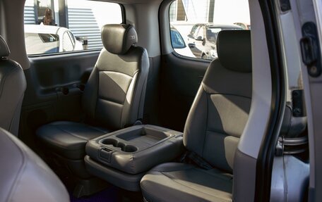 Hyundai Grand Starex Grand Starex I рестайлинг 2, 2014 год, 2 195 000 рублей, 19 фотография