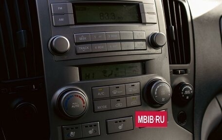 Hyundai Grand Starex Grand Starex I рестайлинг 2, 2014 год, 2 195 000 рублей, 15 фотография