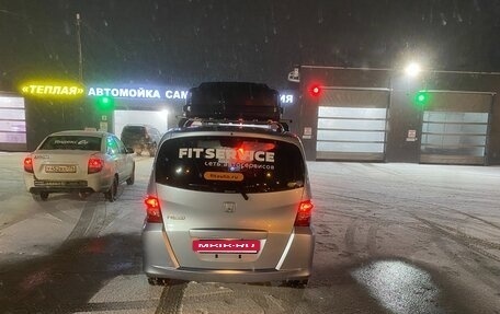 Honda Freed I, 2010 год, 1 300 000 рублей, 4 фотография