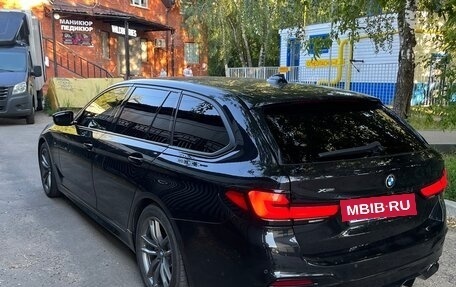 BMW 5 серия, 2017 год, 2 950 000 рублей, 2 фотография