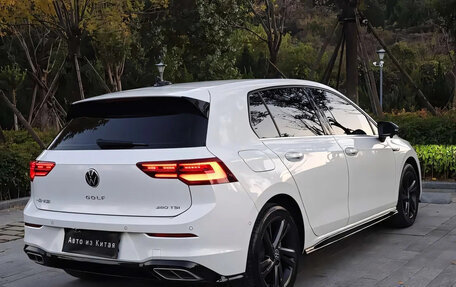 Volkswagen Golf VIII, 2022 год, 1 995 000 рублей, 4 фотография