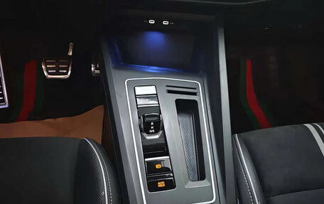 Volkswagen Golf VIII, 2022 год, 1 995 000 рублей, 13 фотография