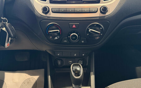 Hyundai Solaris II рестайлинг, 2019 год, 1 410 000 рублей, 9 фотография