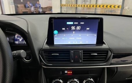 Mazda CX-4, 2023 год, 2 356 000 рублей, 13 фотография