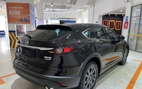 Mazda CX-4, 2023 год, 2 356 000 рублей, 4 фотография
