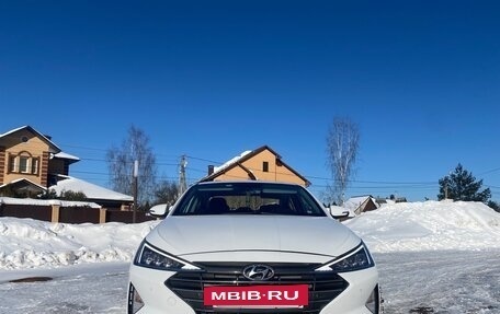Hyundai Elantra VI рестайлинг, 2019 год, 1 590 000 рублей, 2 фотография