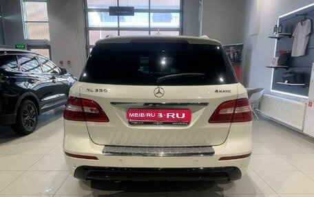 Mercedes-Benz M-Класс, 2013 год, 2 330 000 рублей, 5 фотография