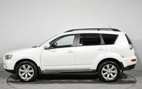 Mitsubishi Outlander III рестайлинг 3, 2011 год, 1 099 000 рублей, 8 фотография