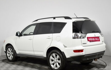 Mitsubishi Outlander III рестайлинг 3, 2011 год, 1 099 000 рублей, 7 фотография