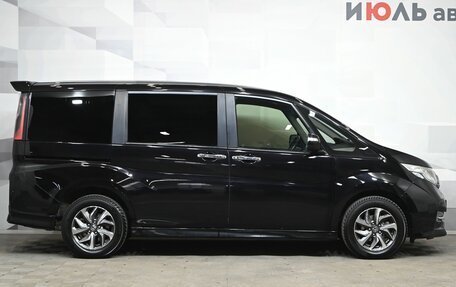 Honda Stepwgn IV, 2015 год, 2 350 000 рублей, 9 фотография