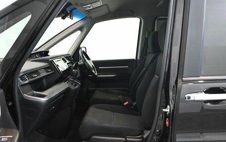 Honda Stepwgn IV, 2015 год, 2 350 000 рублей, 10 фотография