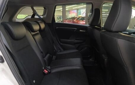 Honda Shuttle II, 2017 год, 1 130 000 рублей, 33 фотография