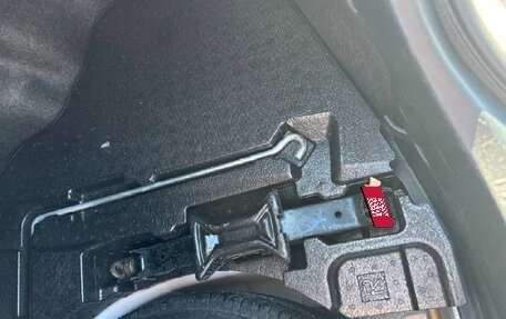 Toyota Camry, 2015 год, 1 750 000 рублей, 10 фотография