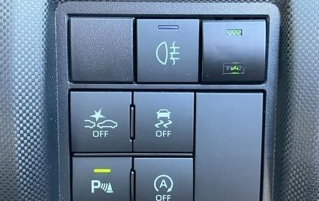 Daihatsu Rocky, 2022 год, 1 302 000 рублей, 25 фотография