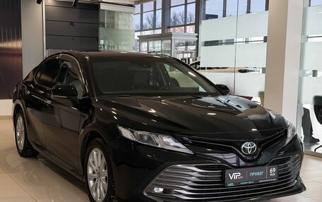 Toyota Camry, 2020 год, 3 117 000 рублей, 3 фотография