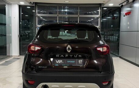 Renault Kaptur I рестайлинг, 2018 год, 1 585 000 рублей, 5 фотография