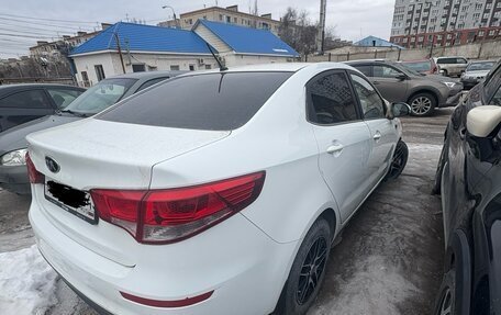 KIA Rio III рестайлинг, 2015 год, 399 999 рублей, 5 фотография